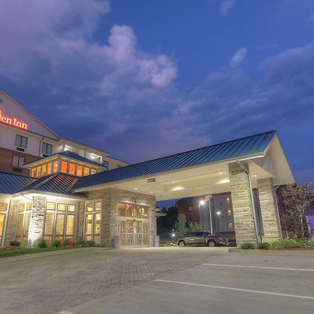 Hilton Garden Inn Піджен-Фордж Екстер'єр фото